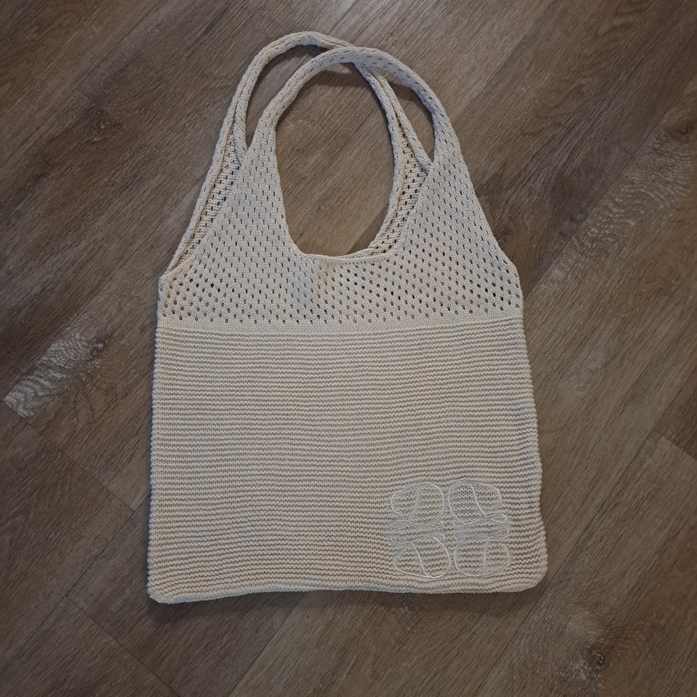 Beige Crocheted Tote Bag / Knitted Beach Bag / Shoulder Bag NWOT